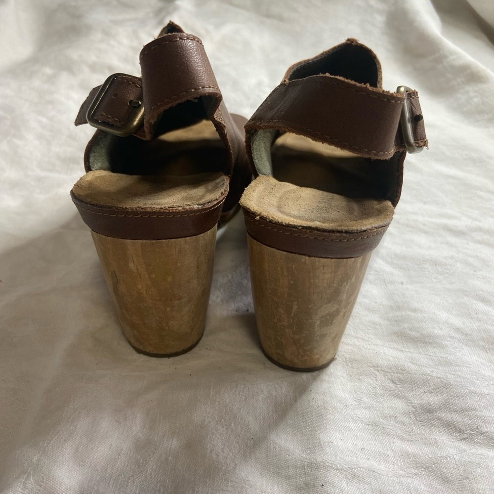 El Naturalista leather stacked wooden heel open toe shoes in cognac size 40 - Picture 5 of 5